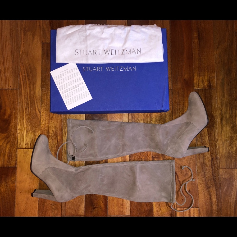 New in box Stuart Weitzman “Keenland” boots 7.5